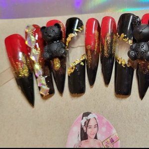 Scorpio Press On Nails